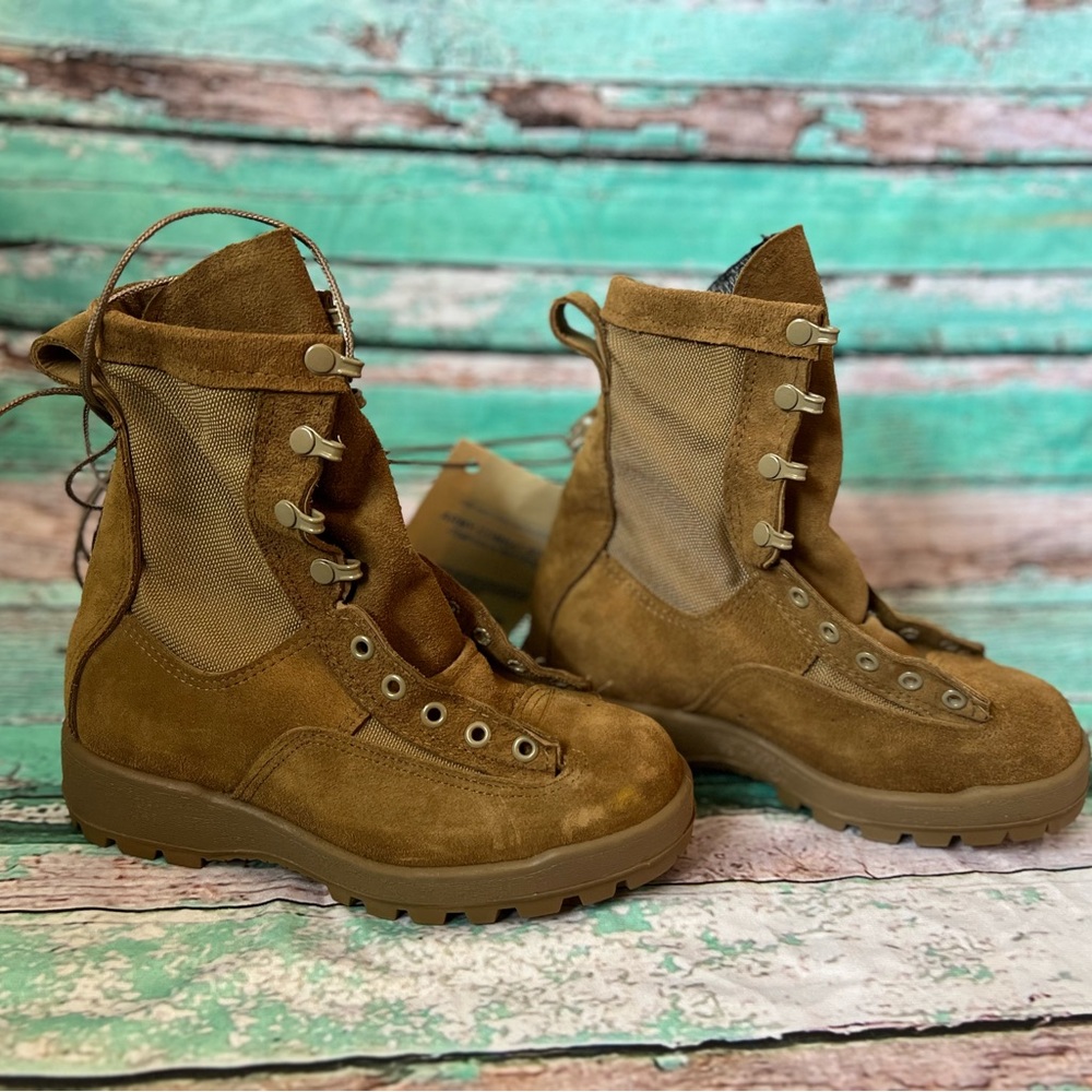 McRae Combat Boots size 4W